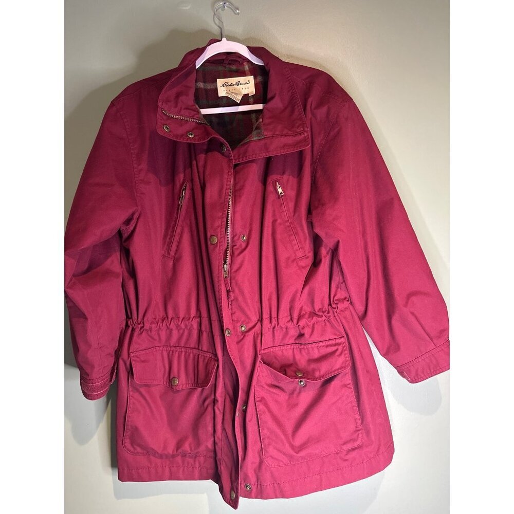 Eddie Bauer Women’s M Burgundy Jacket Plaid Fleece Lined Cozy Outdoor Fall Comfy